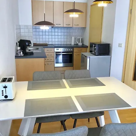 Ferienwohnung Sarah Apartment *